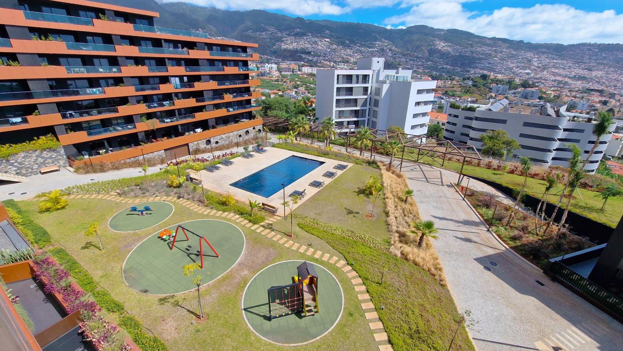 Lux Suite By Lovelystay Funchal  Exterior photo